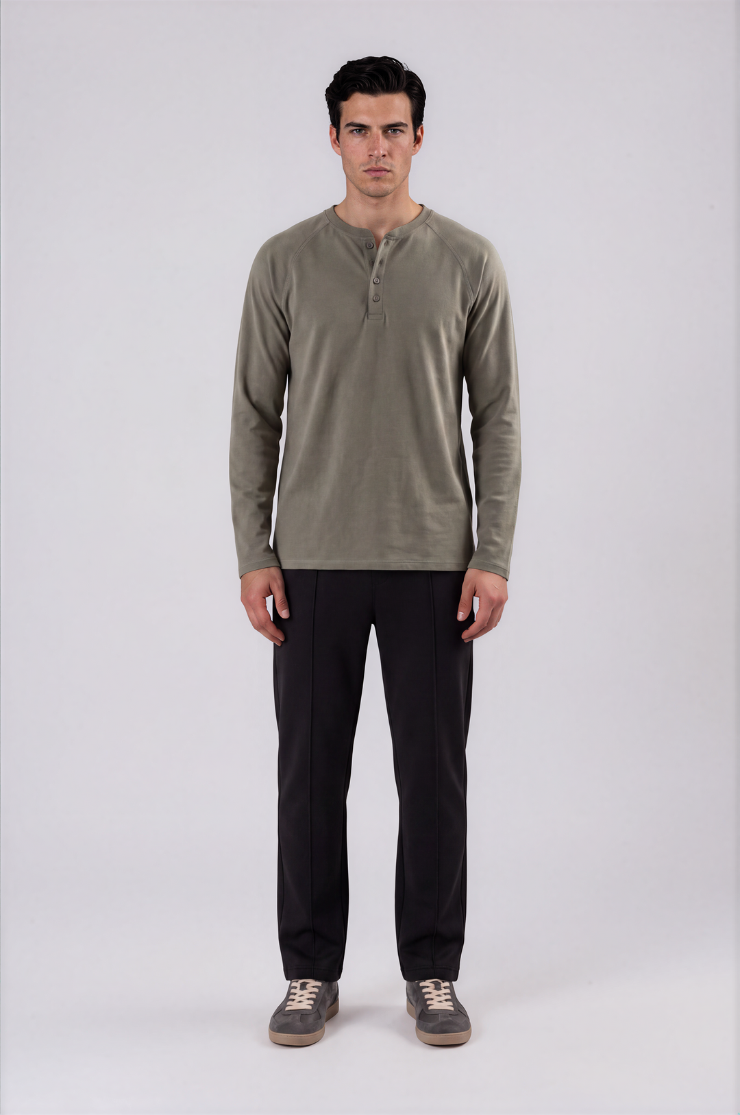 Black men sweatpants front 