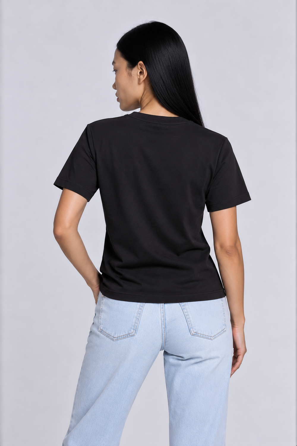Black women T-shirts back #color_black