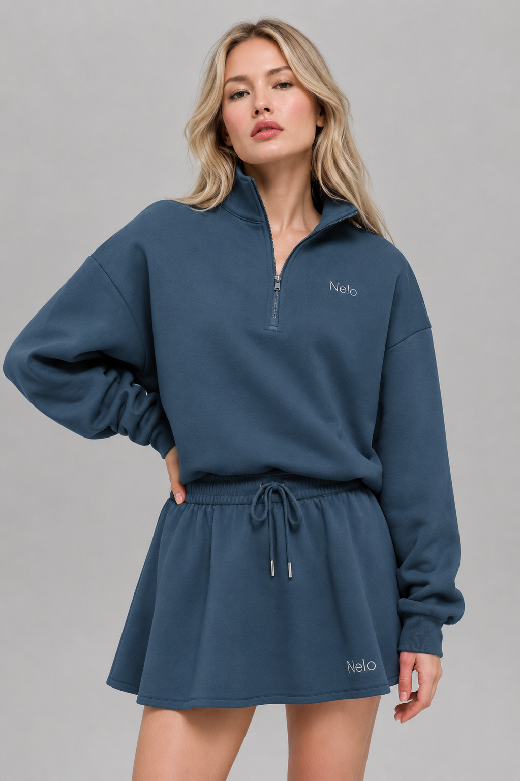Midnight Navy women halfzip front #color_midnight-navy