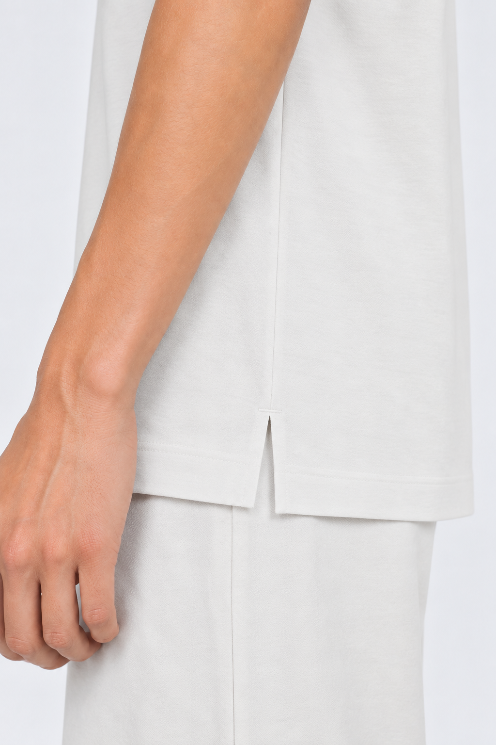 Pearl Grey Performance silk men tee front 